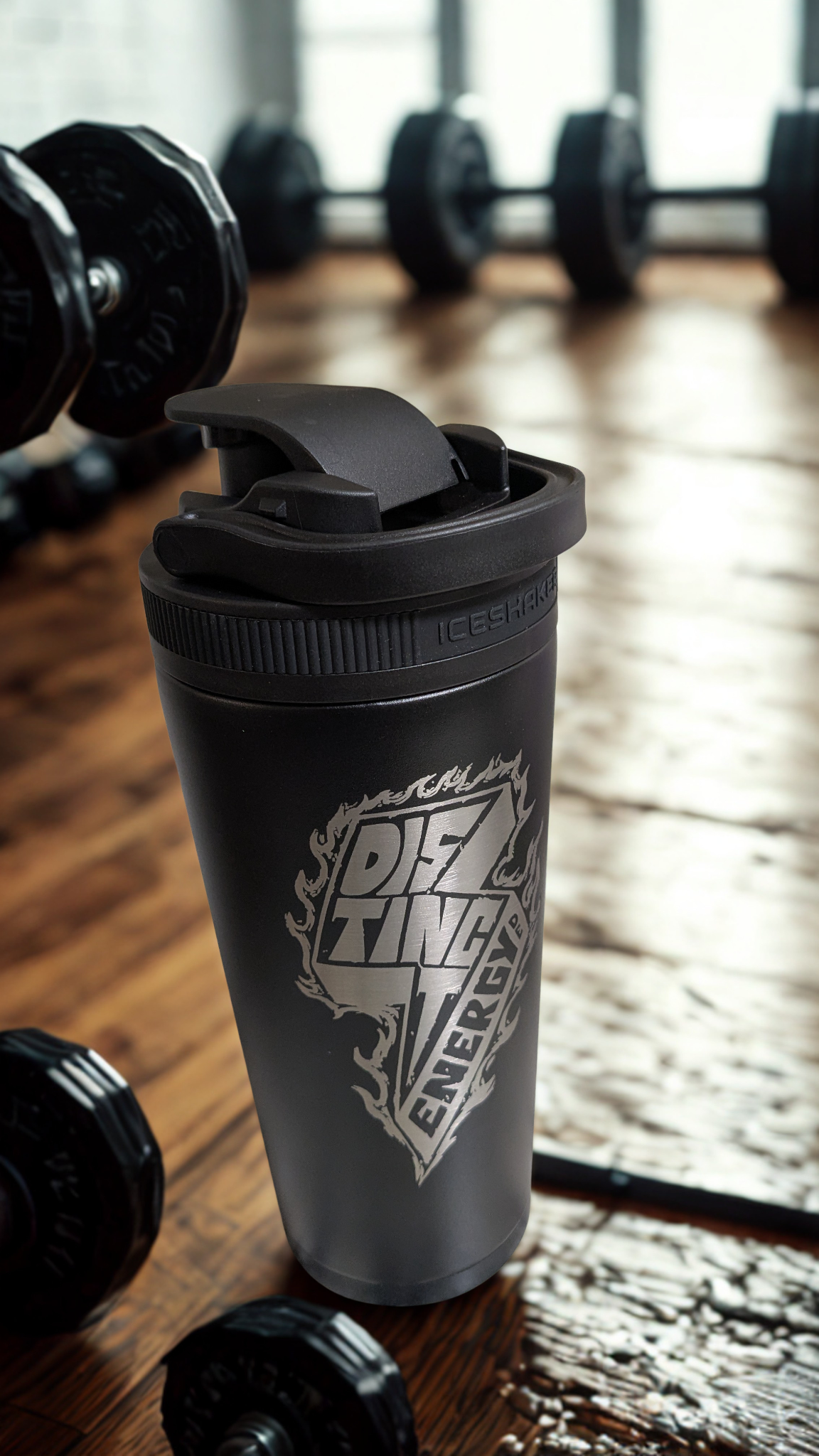 DE 26oz Stainless Steel Ice Shaker Bottle
